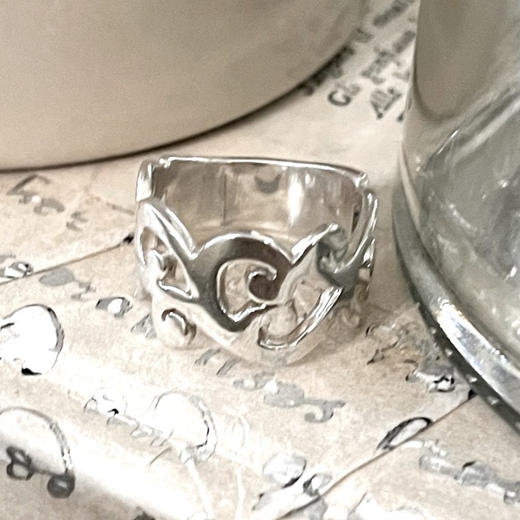 Silpada Vintage Rare .925 Sterling Silver Scroll Ring Sz 7 1/2 - Picture 8 of 9